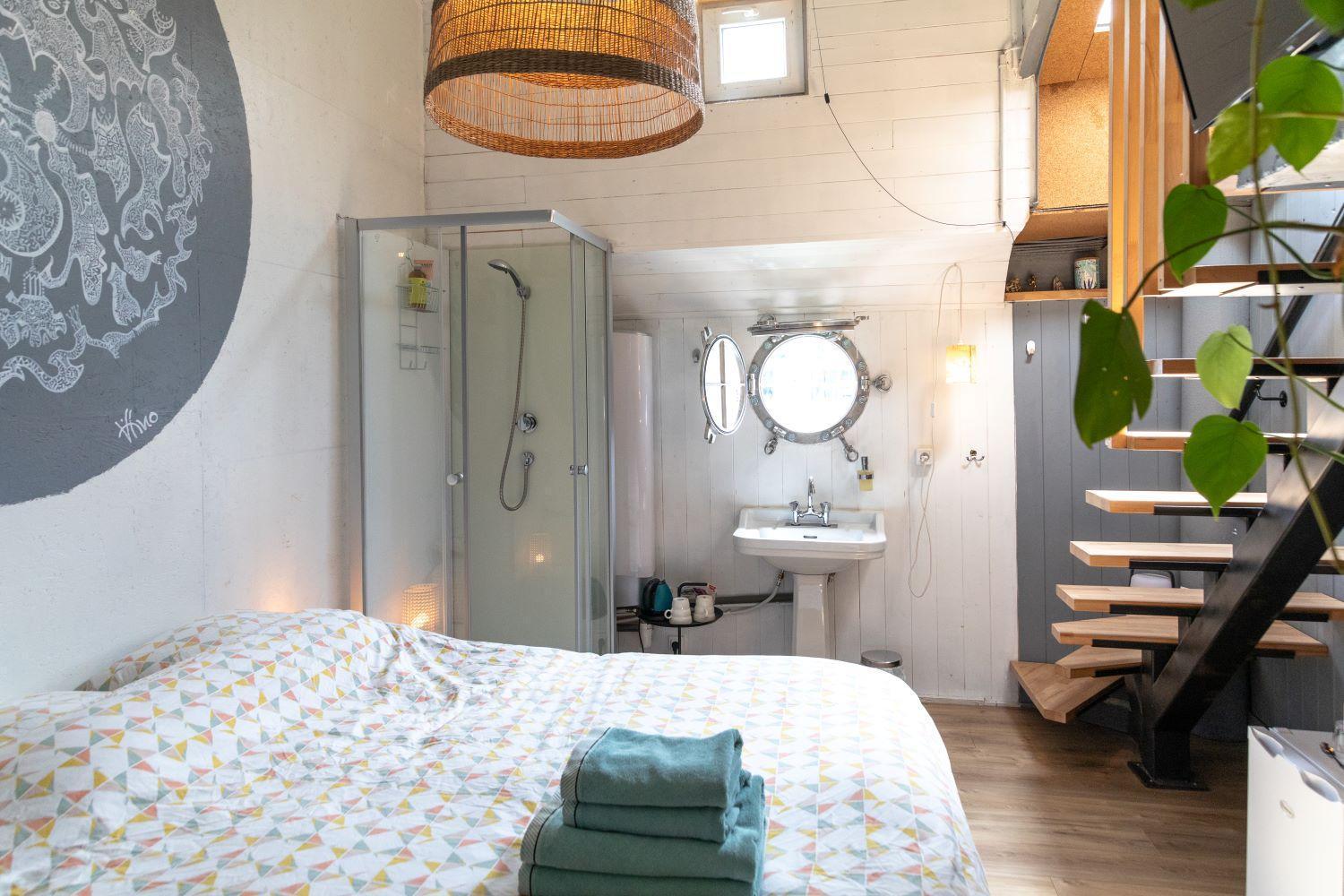 Peniche Althea Bed & Breakfast Avignon Bagian luar foto