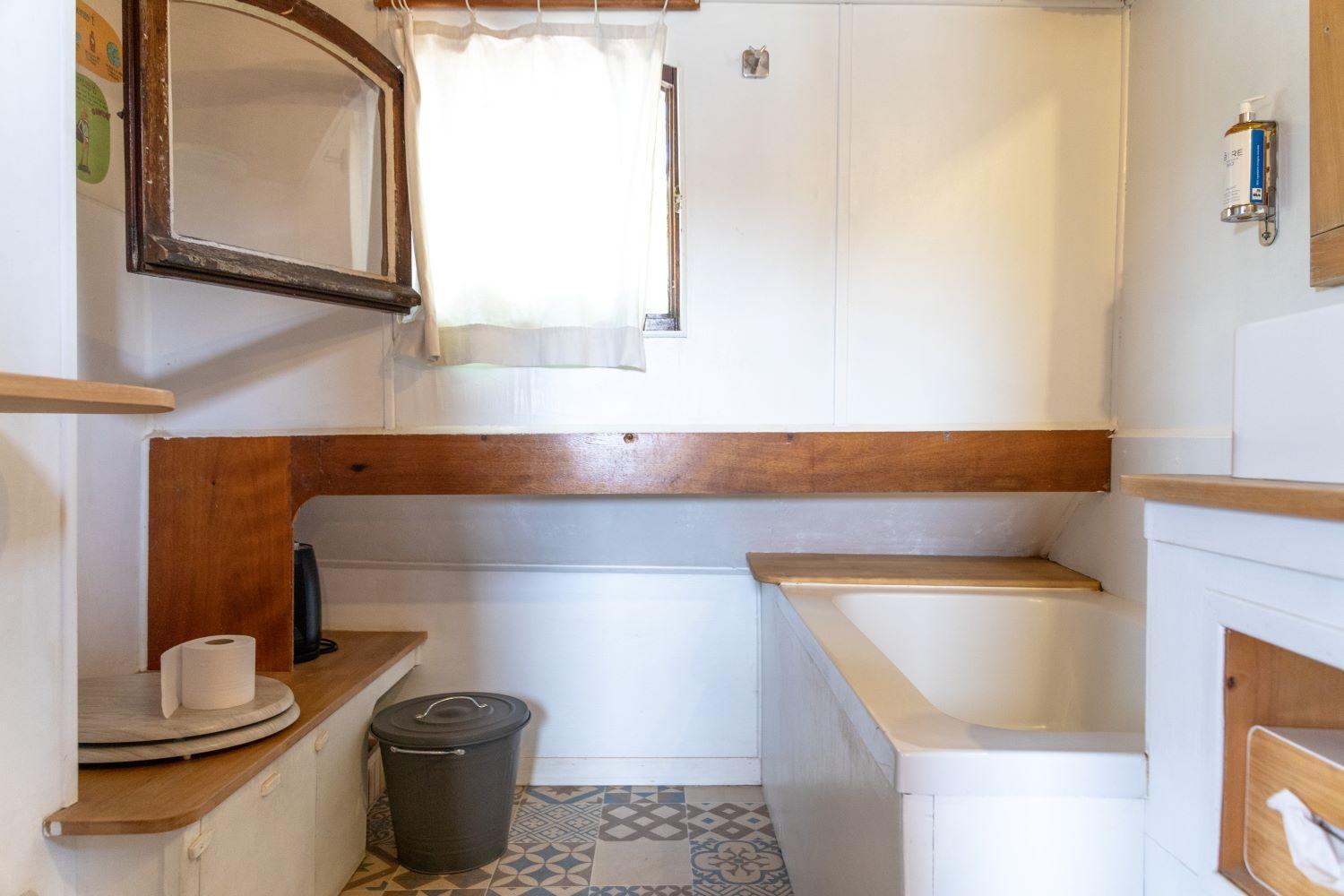 Peniche Althea Bed & Breakfast Avignon Bagian luar foto