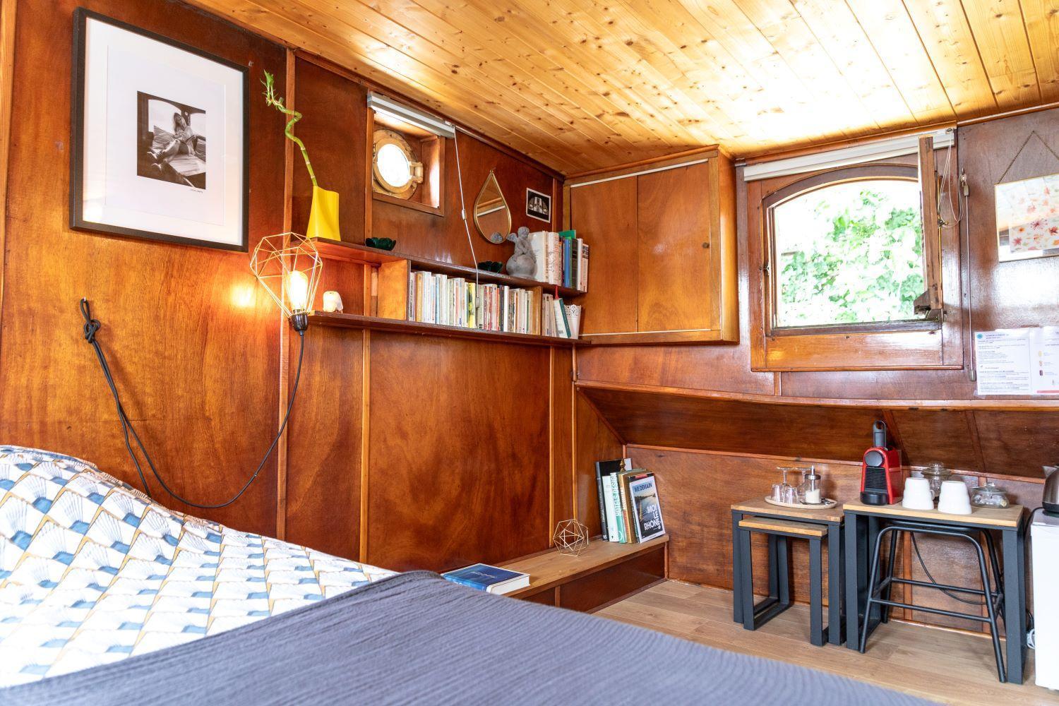 Peniche Althea Bed & Breakfast Avignon Bagian luar foto
